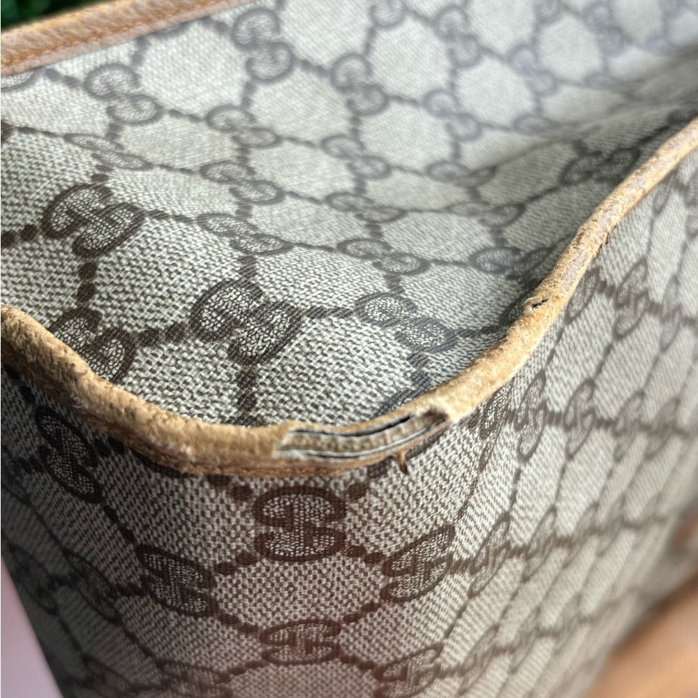 Gucci Monogram Tote - Picture 11 of 16